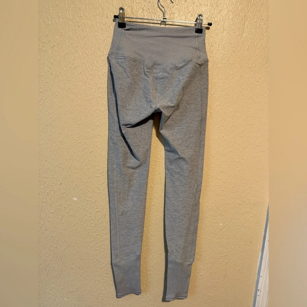 Alo High Waist Alosoft Lounge‎ Leggings Size XS Grey